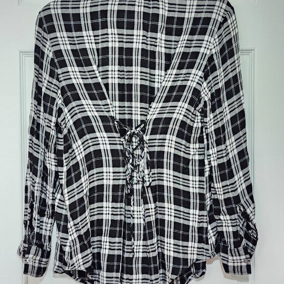 Lord & Taylor Women's Long Sleeve Flannel Top ~ Black and White ~ Size PL ~ - Picture 5 of 5